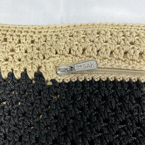 THE SAK BLACK WITH BEIGE WOVEN SHOULDER BAG EXCELLENT CONDITION - Picture 2 of 8